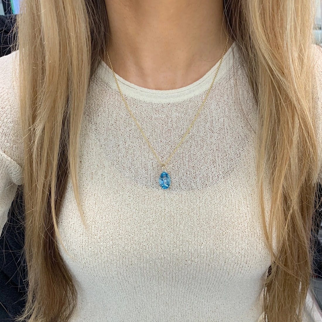 Oval Swiss Blue Topaz Diamond Gemstone Necklace Pendant 14K Yellow Gold, 2.90 Gr - 5