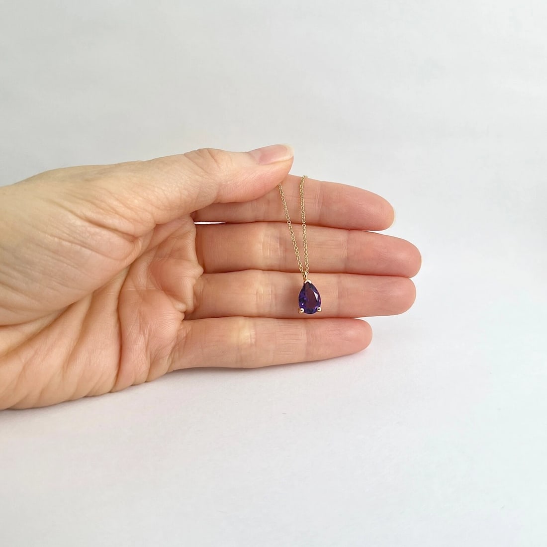 Pear Purple Amethyst Gemstone Teardrop Pendant Necklace 14K Yellow Gold, 1.40 CT - 3