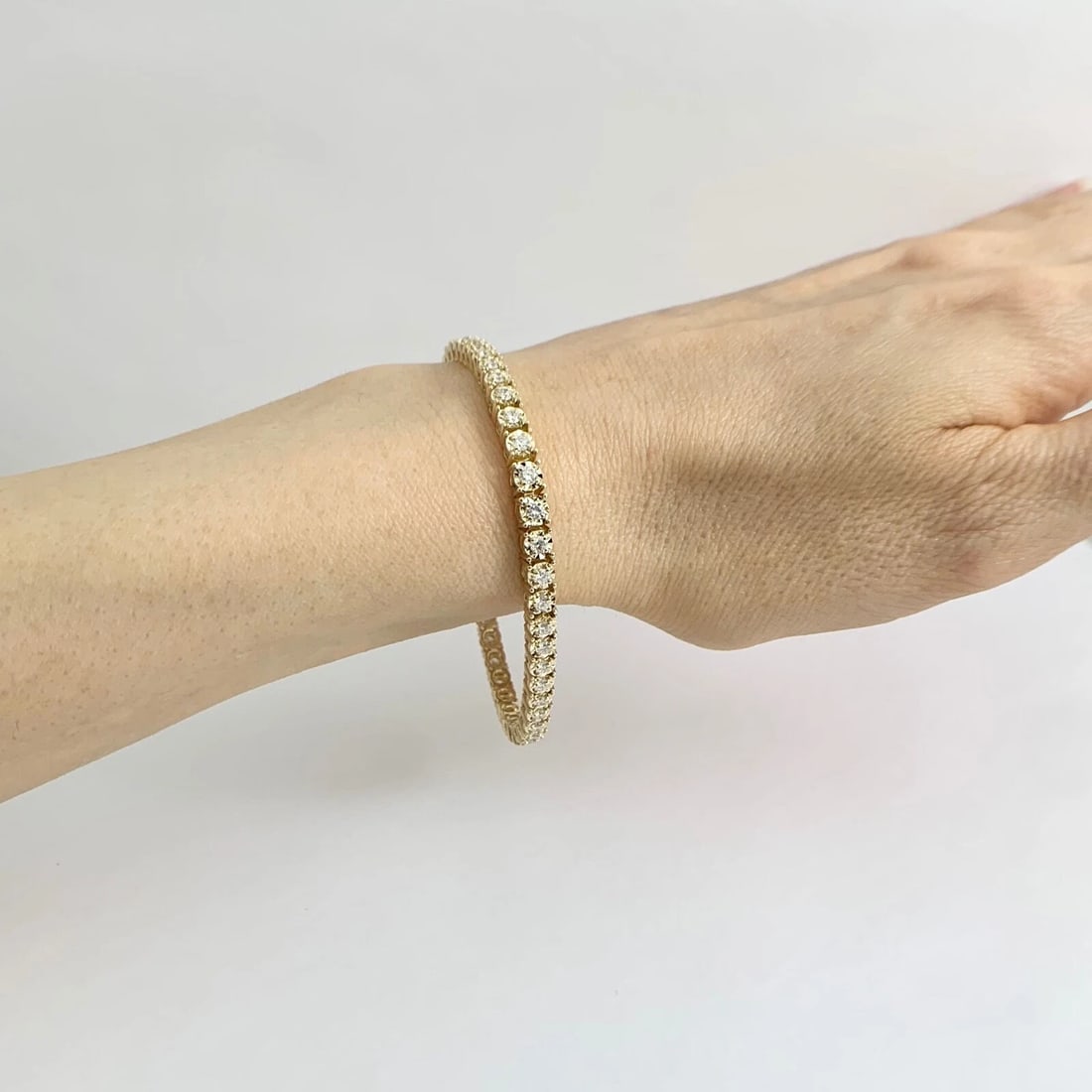 Round Diamond Tennis Bracelet 14K Yellow Gold, 7 Inches, 2.35 CTW - 4