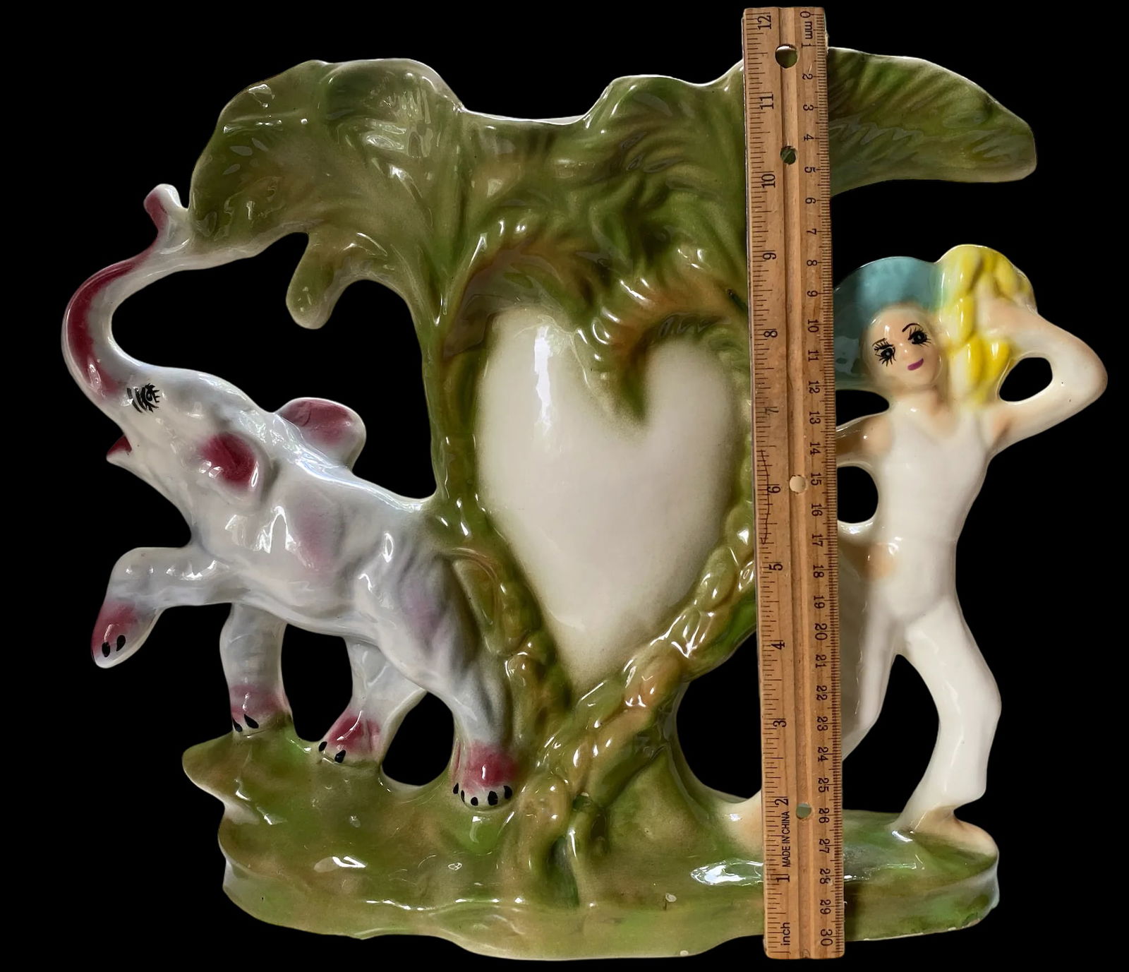 1930s Polychrome Italian Vase With Palm Trees, Woman With Bananas and Elephant With Upturned Trunk - 2