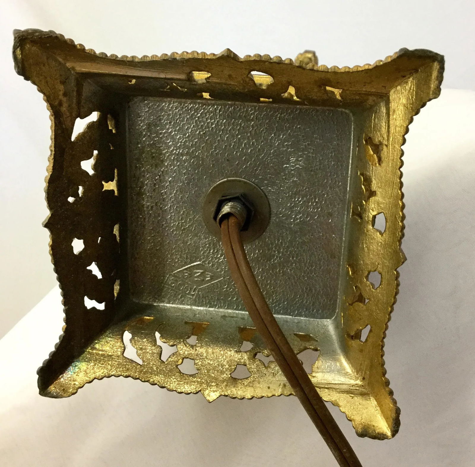 Antique Crystal Pillar Bronze Table Lamp - 10