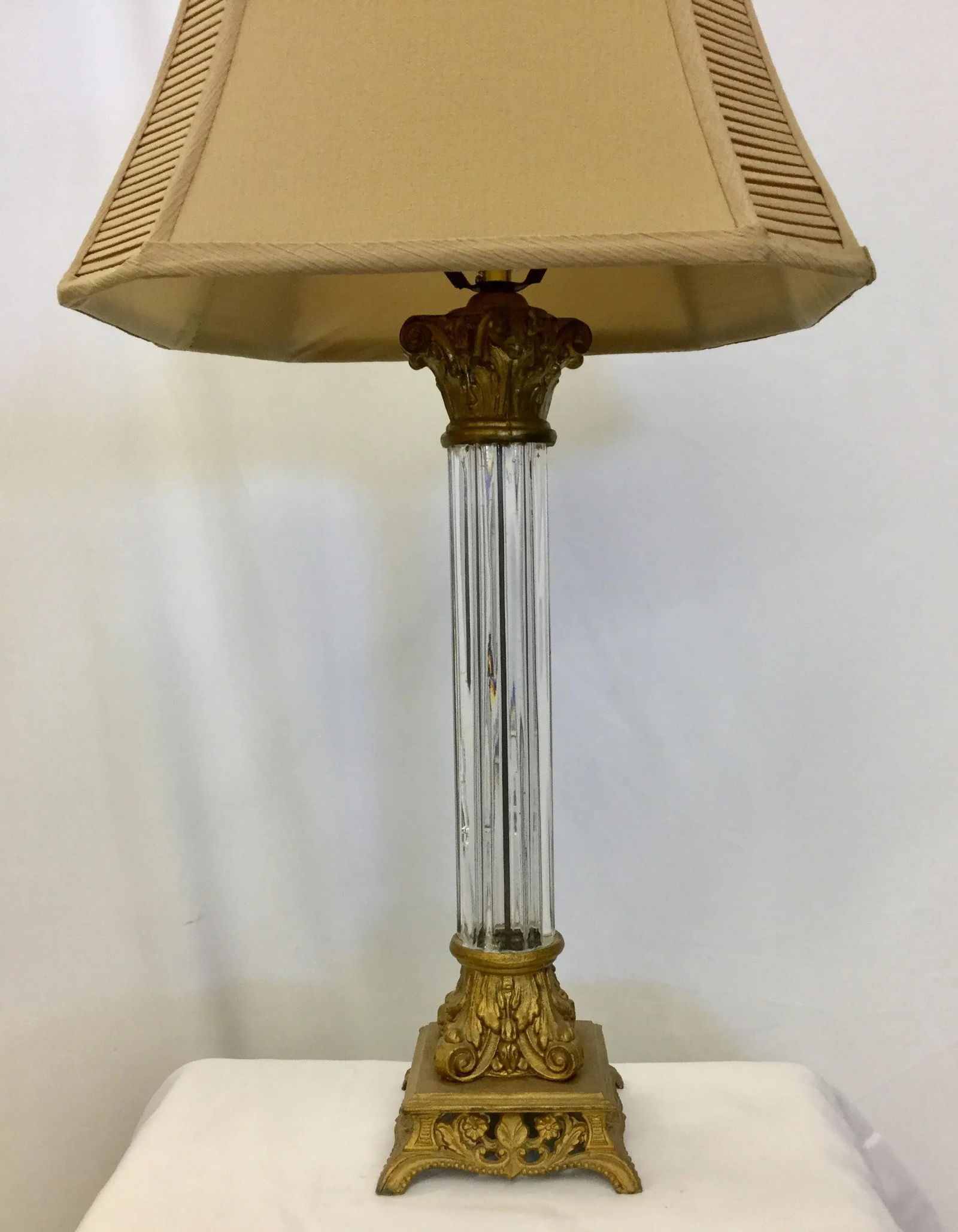 Antique Crystal Pillar Bronze Table Lamp - 3