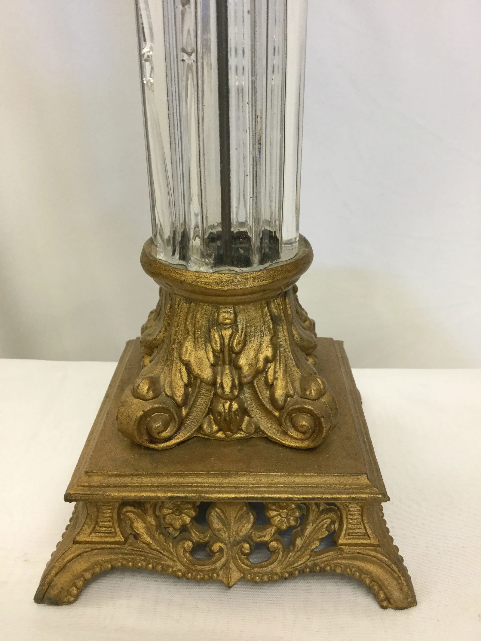 Antique Crystal Pillar Bronze Table Lamp - 4