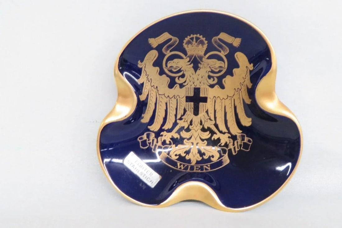 Echter Stahlstich Vienna Echt Cobalt Blue and Gold Porcelain Ashtray Dish - 2