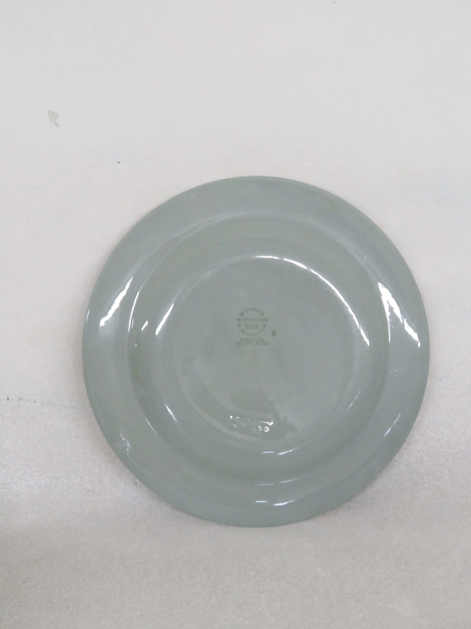 Wedgwood of Etruria and Barlaston Queensware Green Grapevine Small Dish - 5