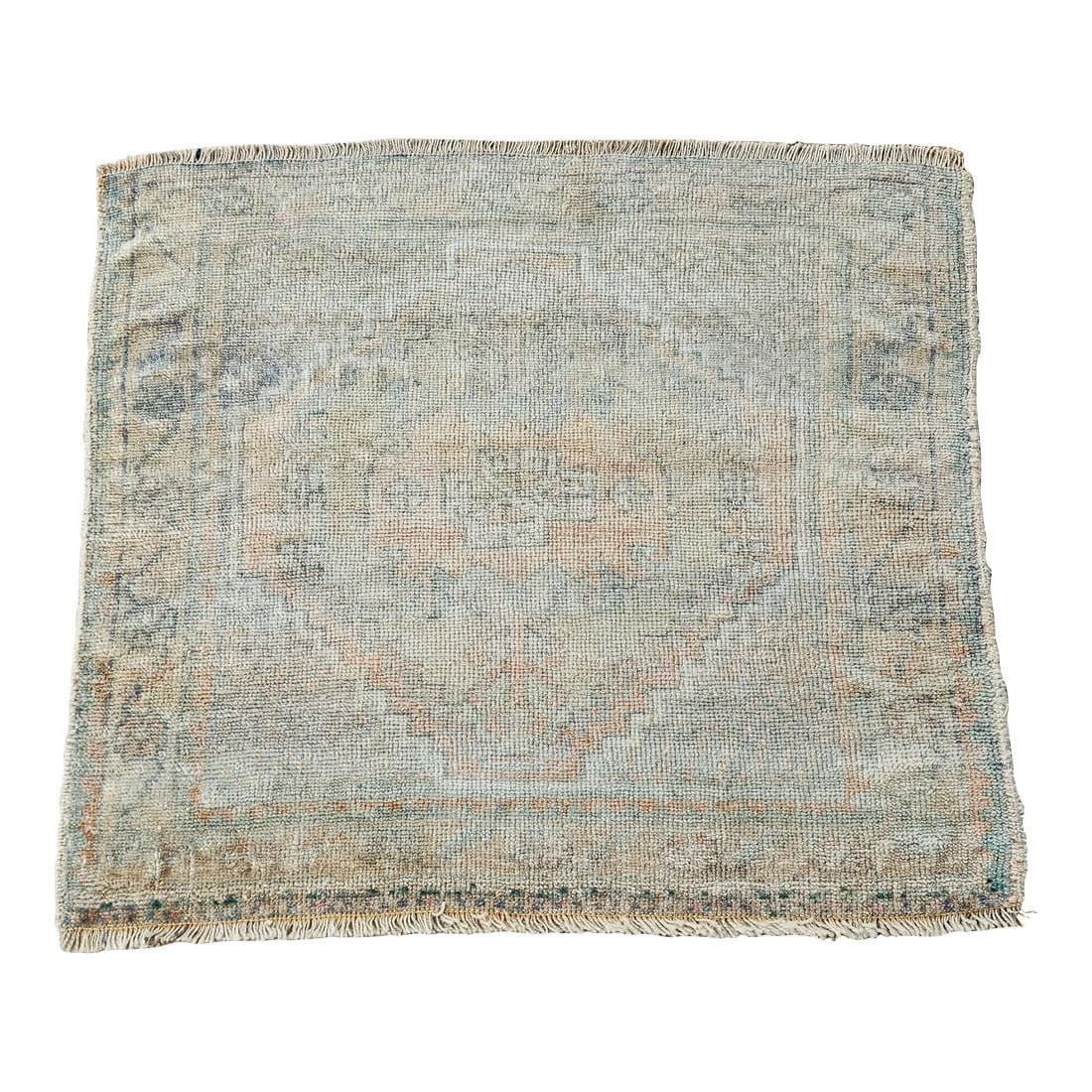 1970s Square Turkish Carpet Rug 2'2'' X 2'6'': Square Turkish Carpet Rug 2'2'' X 2'6'' 26" x 30'' / 67 x 77 Cm Hand woven with high quality pure wool Excellent condition From TURKEY Works well with all styles of home decor-adds Condition: Alterati