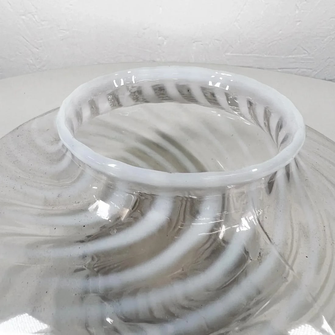 1960s Swirled Art Glass Modern Vase - 3