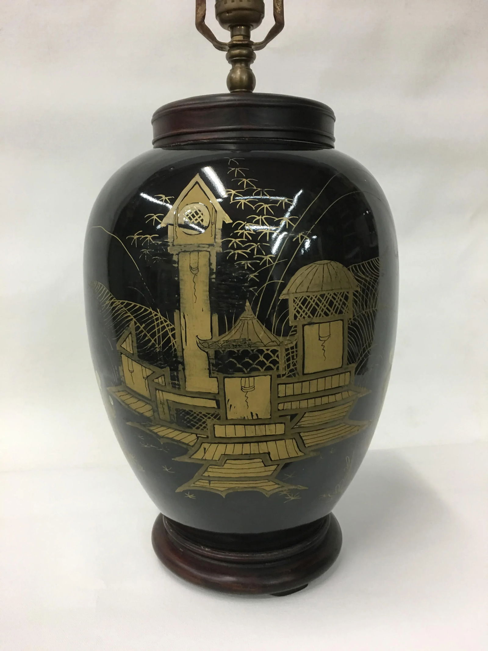 1960s Hand Painted Chinoiserie Jar Lamp - 3