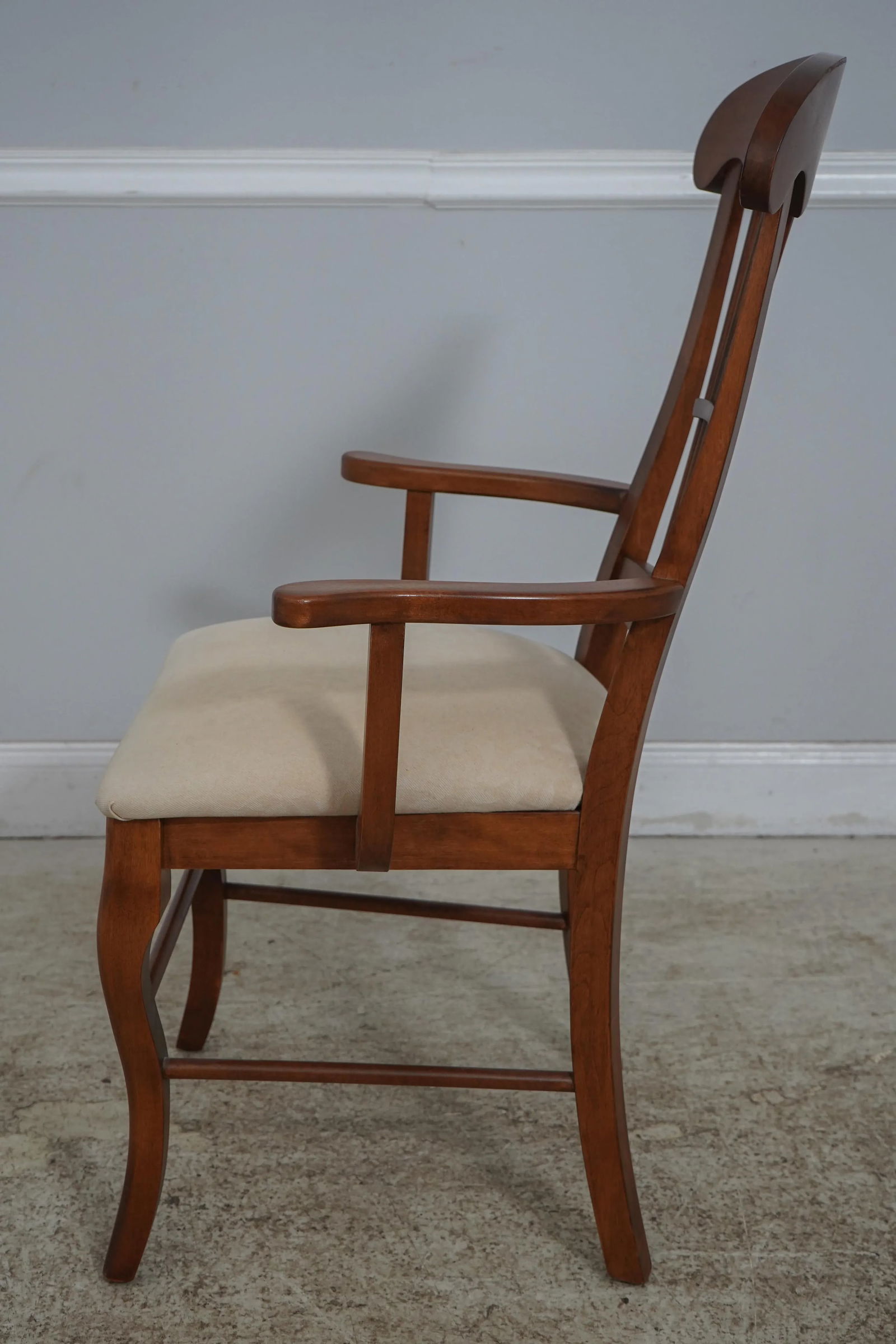 Maple Wheat Back Occasional Armchair - 3