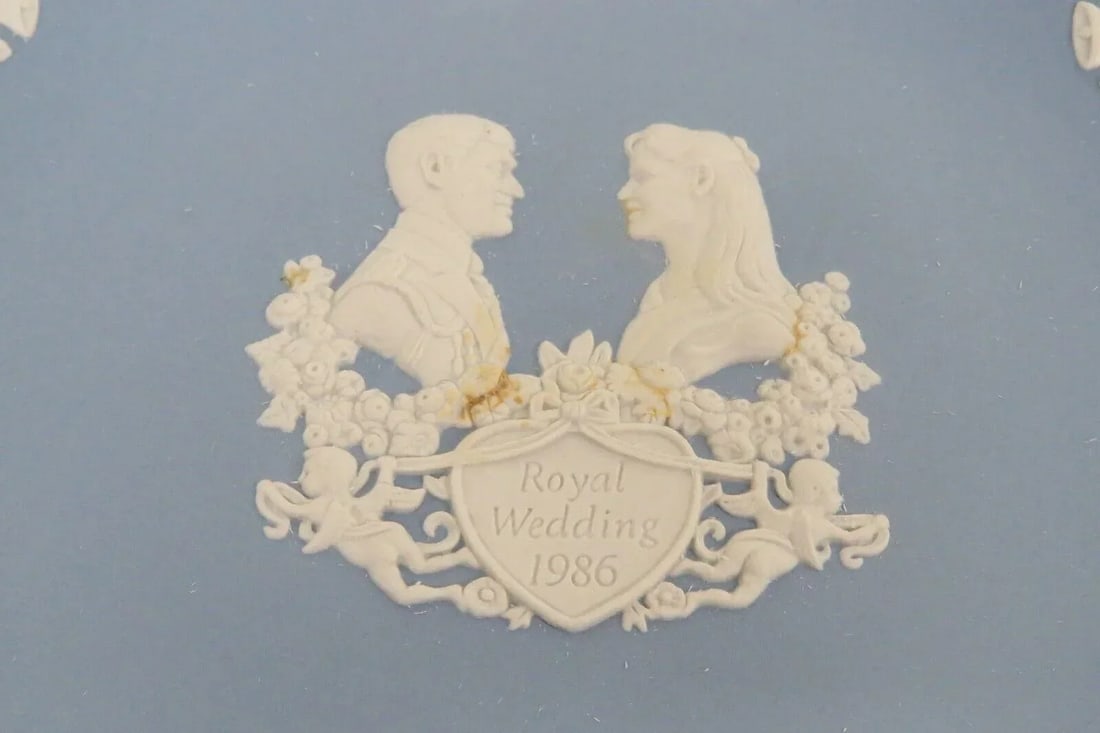 Wedgwood England Jasperware Blue Royal Wedding 1986 Plate in Box - 3
