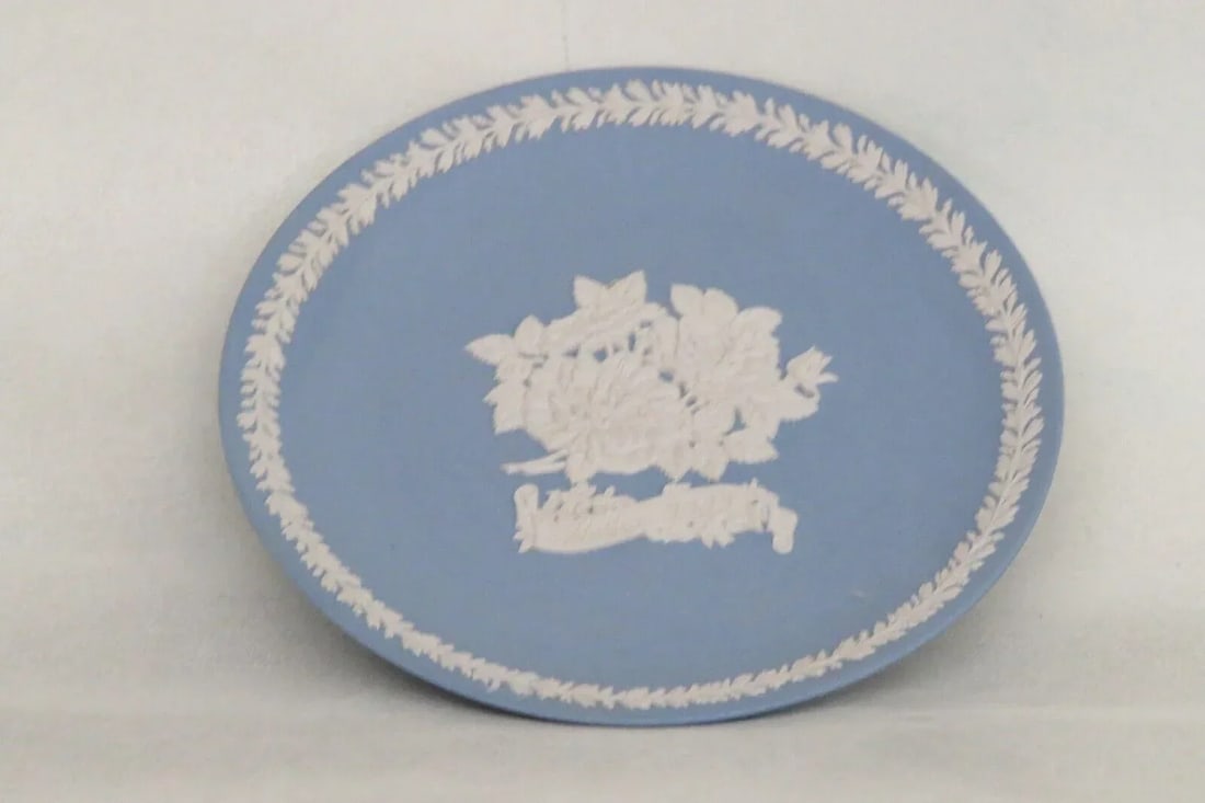 Wedgwood Jasperware Blue Floral Mothers Day 1989 Decorative Plate in Box - 11