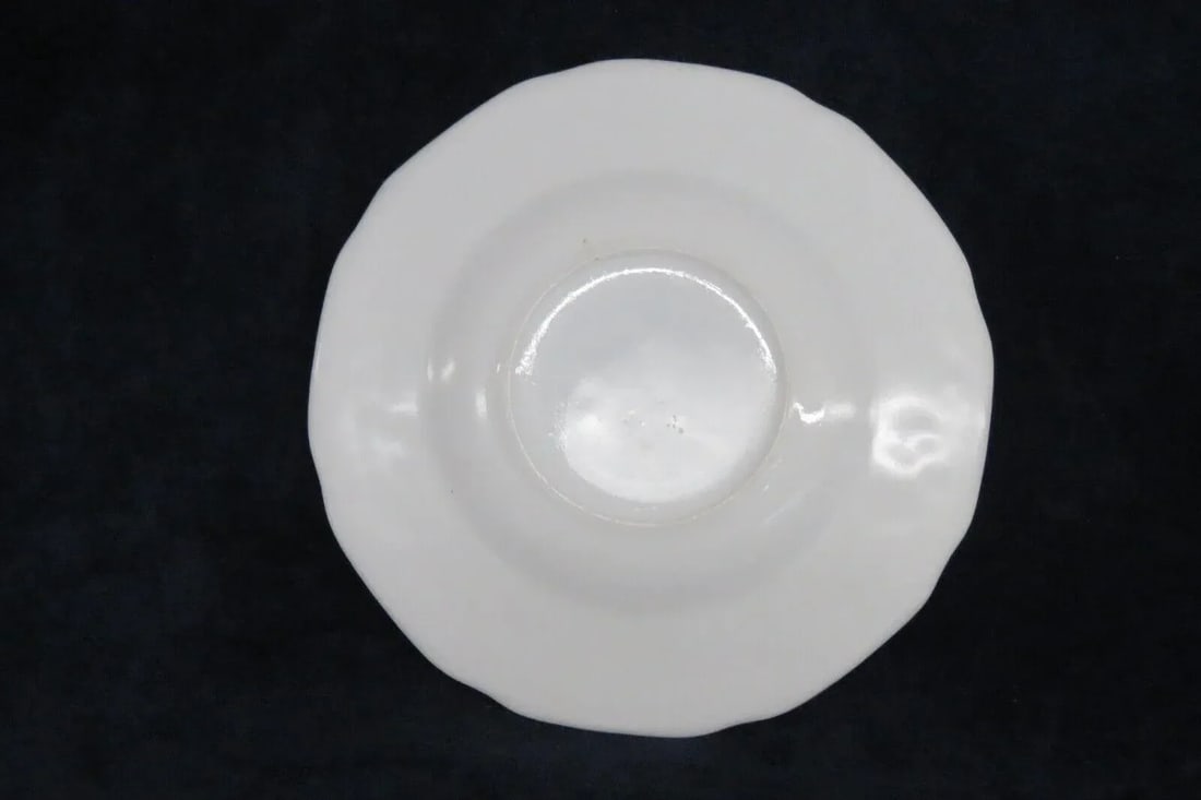 Indiana Colony Harvest Grape White Milk Glass Saucer Dish Small Plate - 2