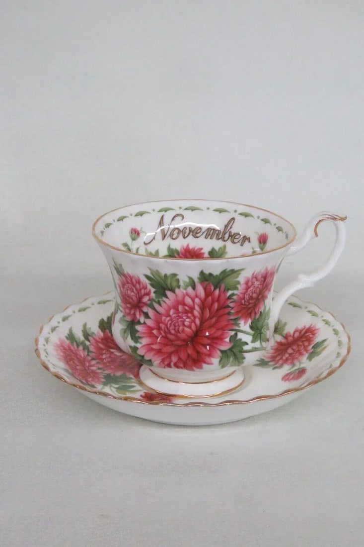 Royal Albert Bone China November Chrysanthemum Tea Cup Saucer Plate Set 3780b - 7