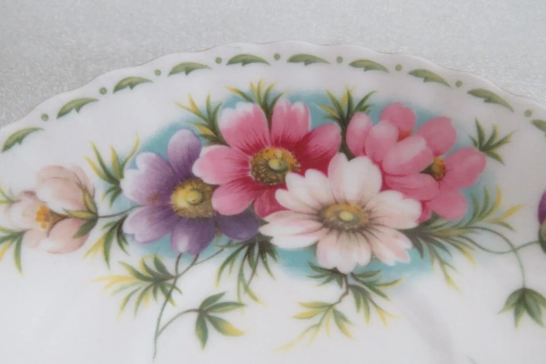 Royal Albert Bone China October Cosmo Flowers Tea Cup Saucer and Plate Set - 7