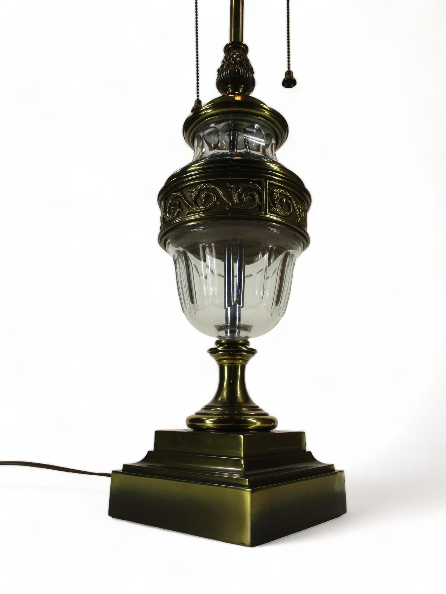 Mid 20th Century 36" Torchiere Lamp Stiffel Brass & Crystal Pineapple Hollywood Regency - 10