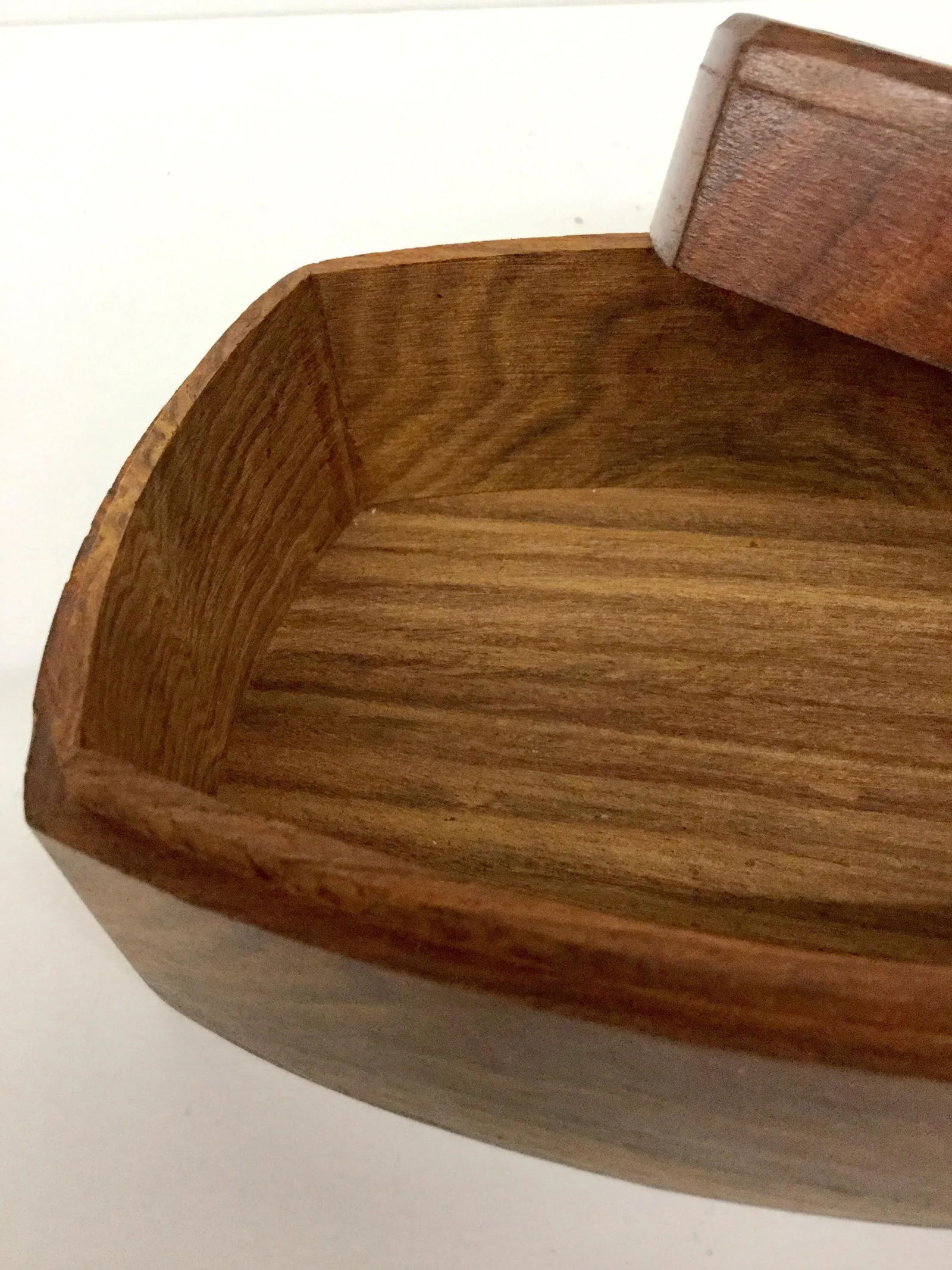 1950s Mid-Century Modern Hand Carved Wood & Brass Inlay Box - 11