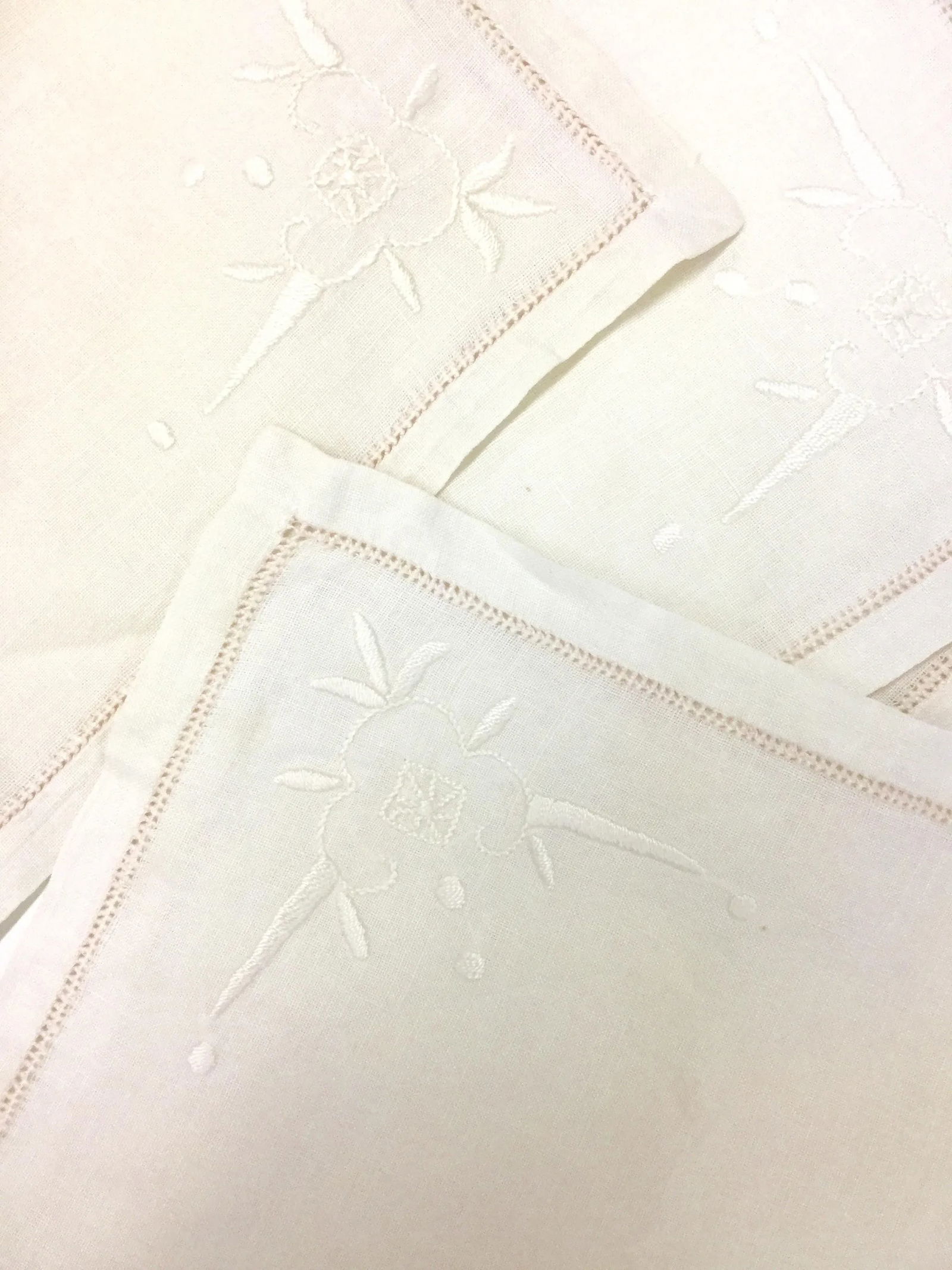 Early 20th Century Antique Linen Cocktail Napkins - Set of 4 - 6