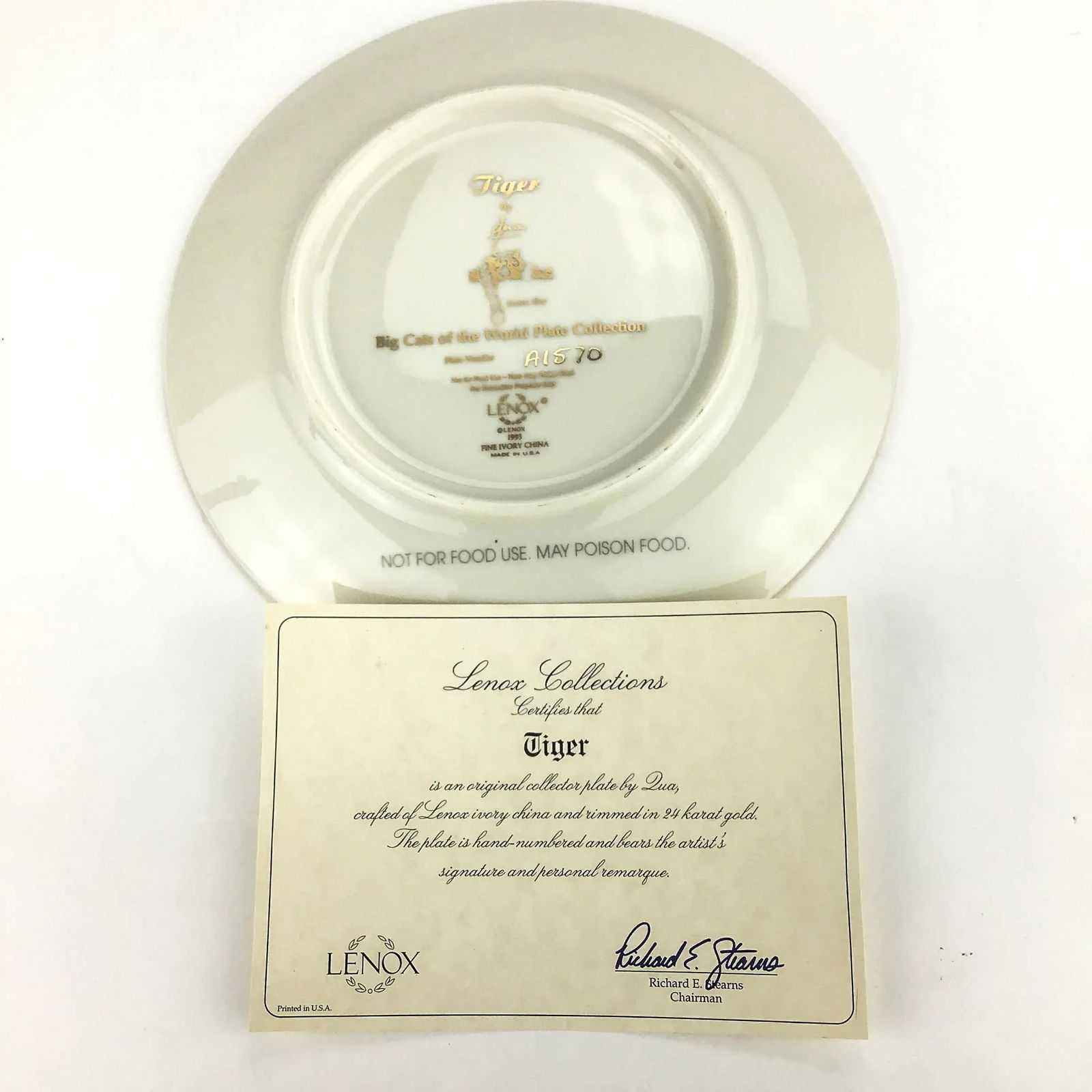 Vintage 1993 Porcelain Plate of Tiger Signed Lenox - 6