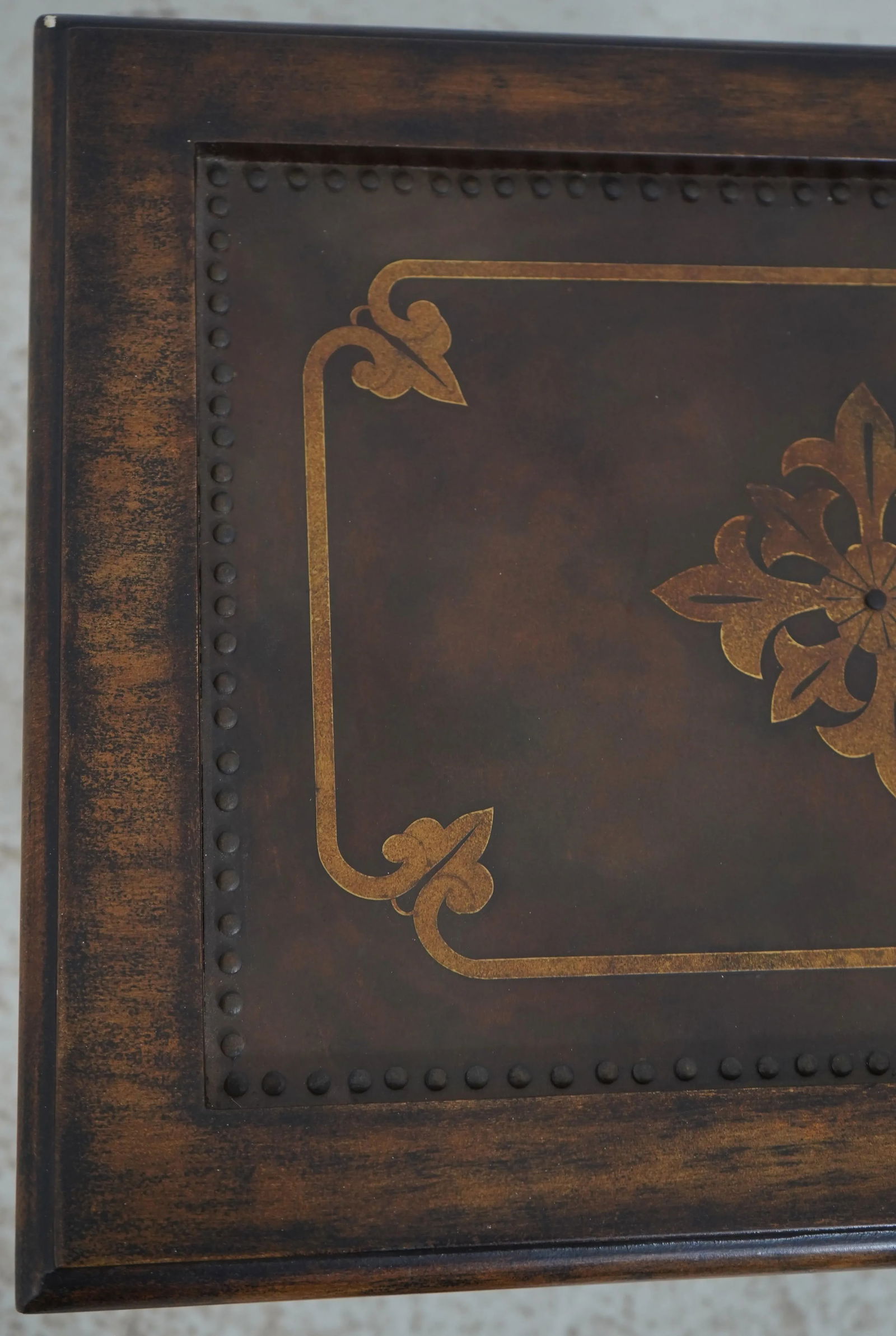 Traditional Continental Style Carved Base Occasional Table - 10