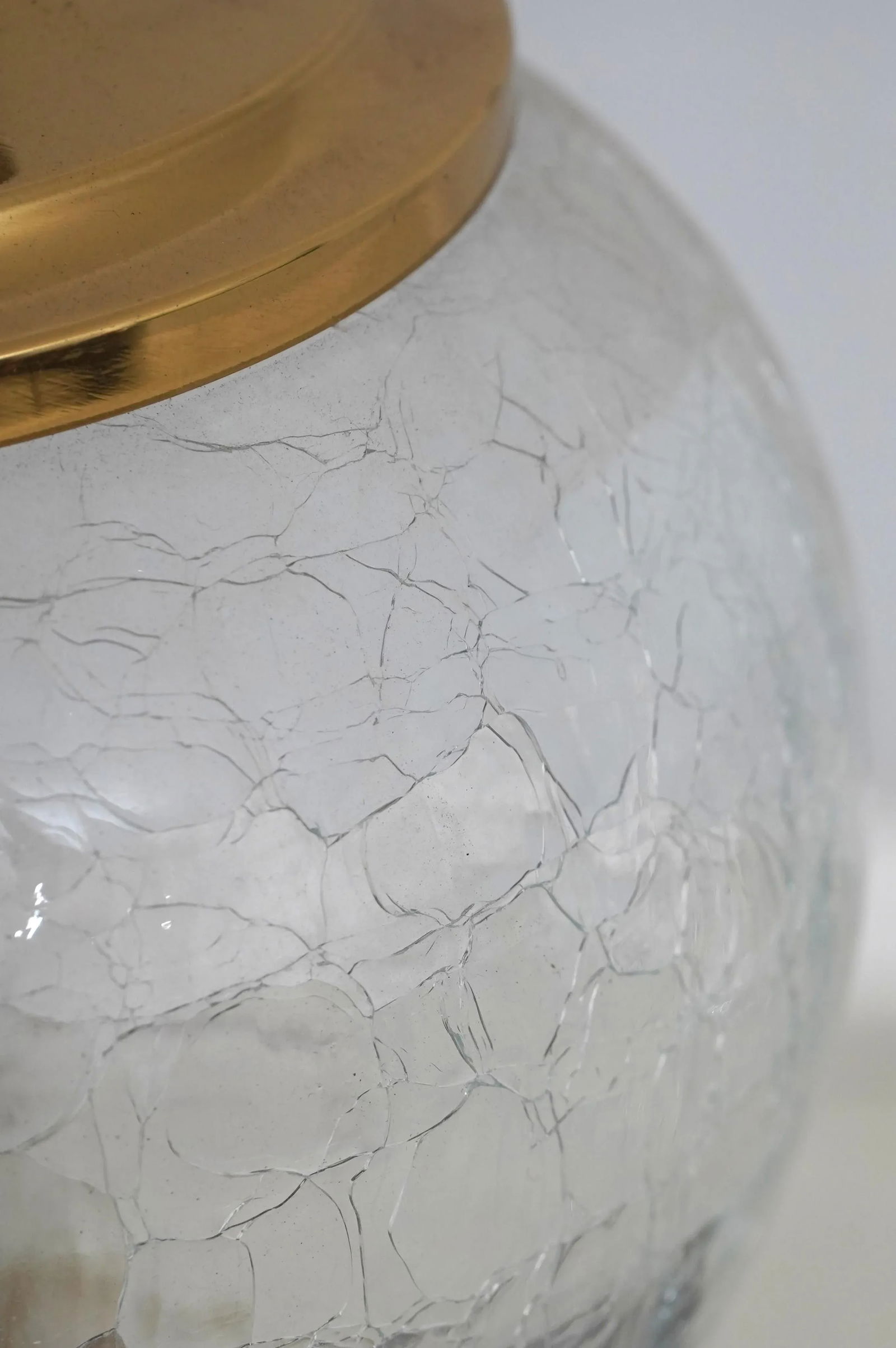 Stiffel Attributed Brass & Crackle Glass Table Lamp - 5