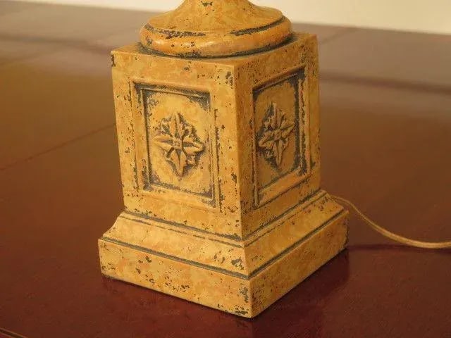 Venetian Paint Decorated Urn Shaped Table Lamp with Shade - 5