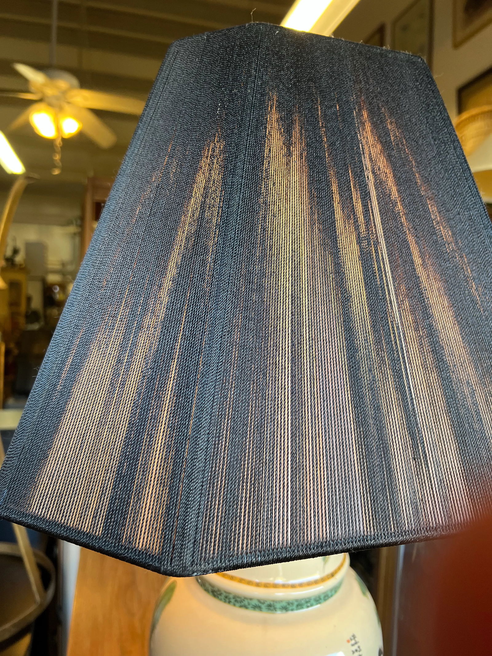 Mid Century Asian Ginger Jar Style Lamp - 7