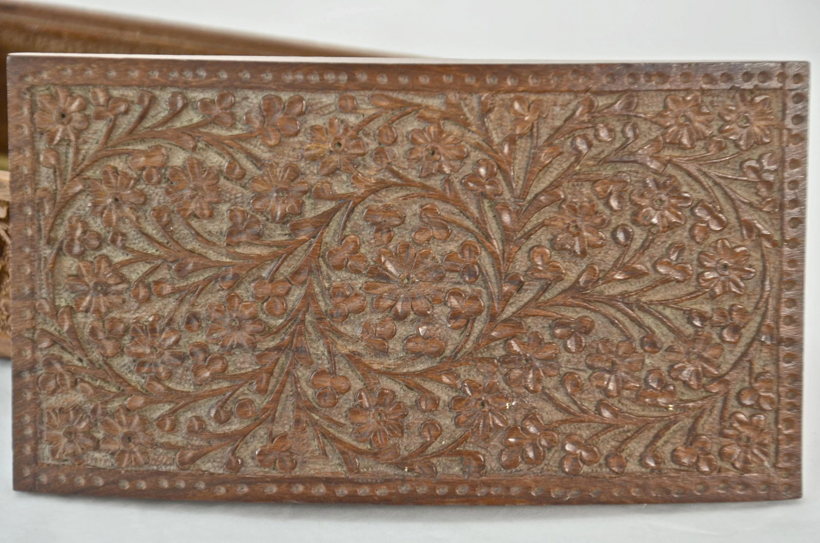 1950s Domed Shesham Carved Wood Box - 2