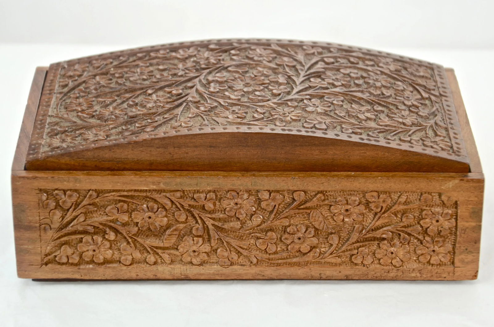 1950s Domed Shesham Carved Wood Box - 9