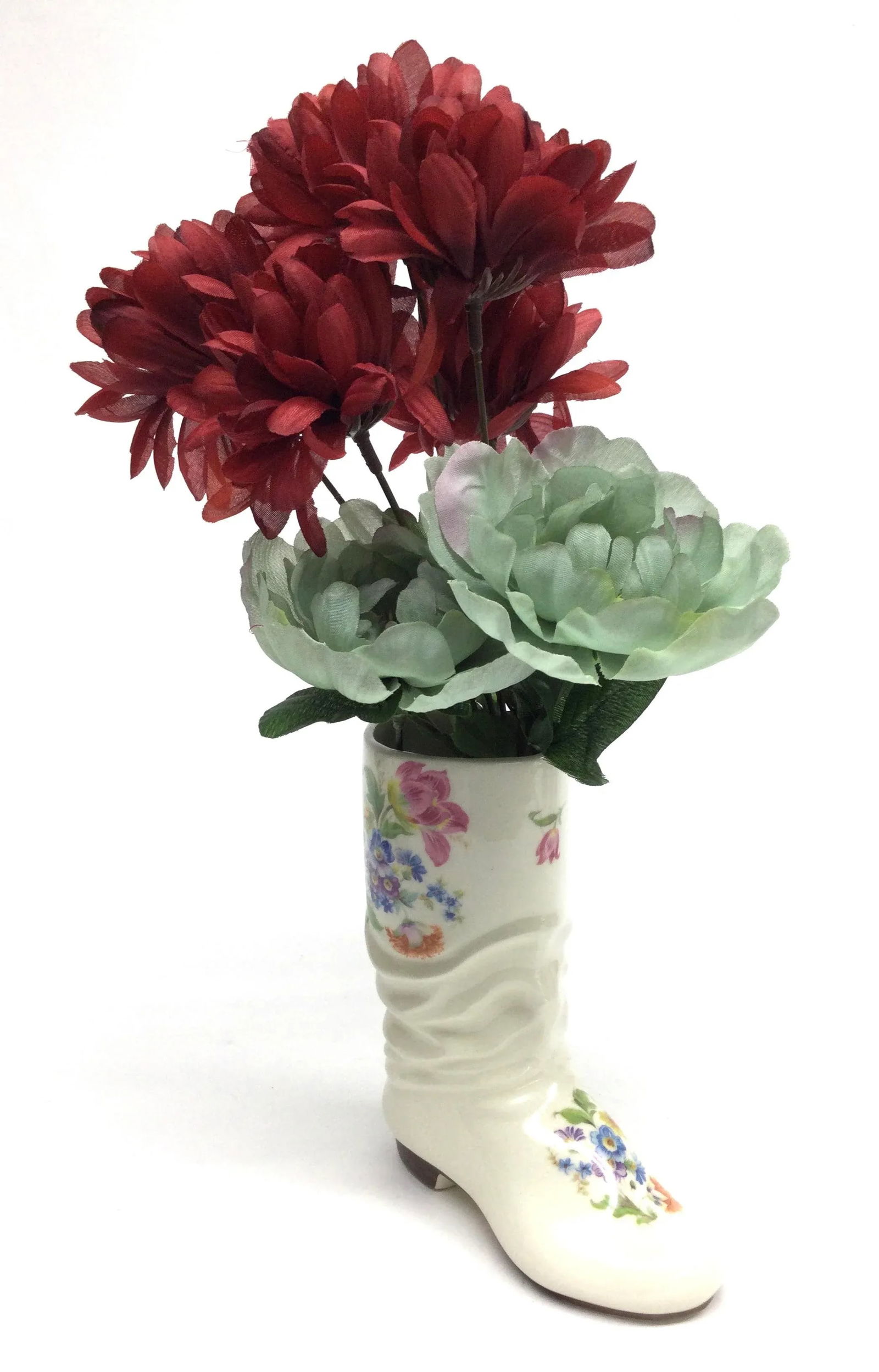 Vintage Porcelain Boot Shaped Bud Vase - 7