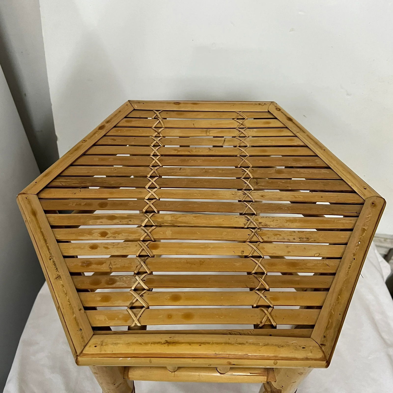 Vintage Old Florida Style Bamboo Drinks Table - 5