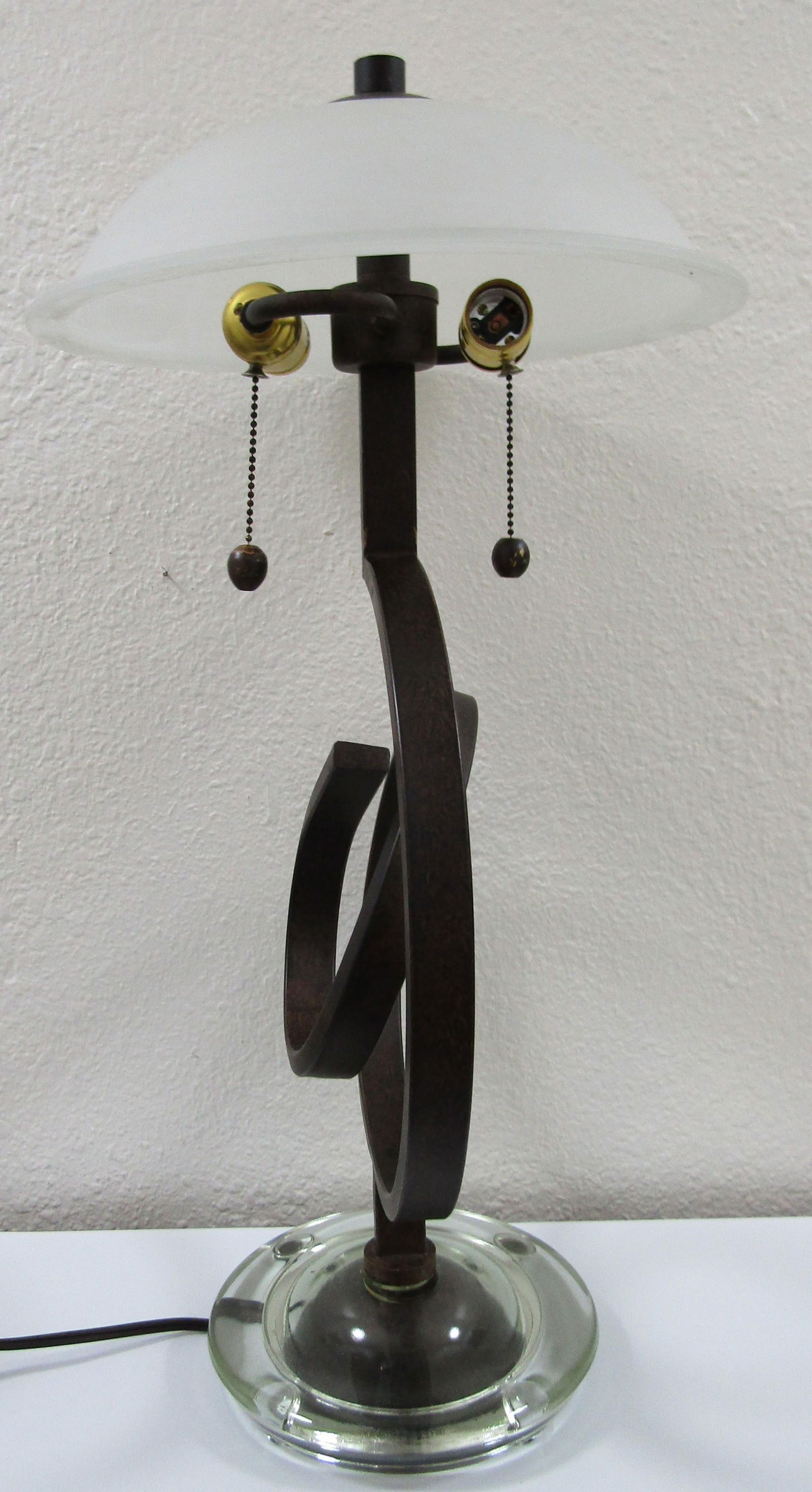 1990s Curled Iron Thick Glass Base Dual Table Lamp With Alabaster Shade - 3