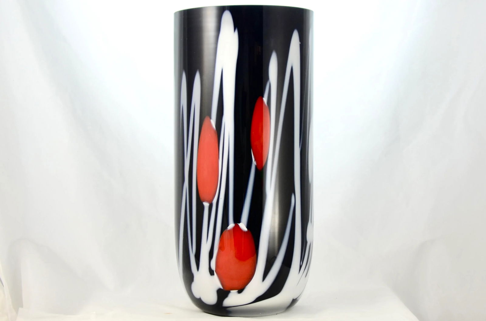 Black & White Blown Art Glass Vase - 7