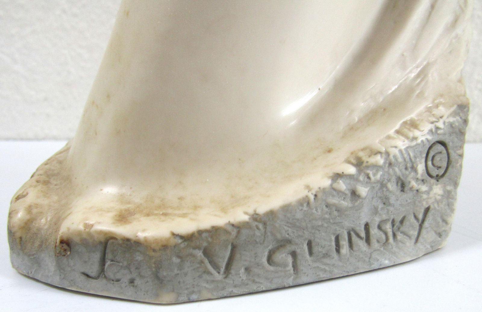 1970s Vincent Glinsky Smooth Cream Snow Seal on Rough Gray Cliff Sculpture Foundry Stone - 9