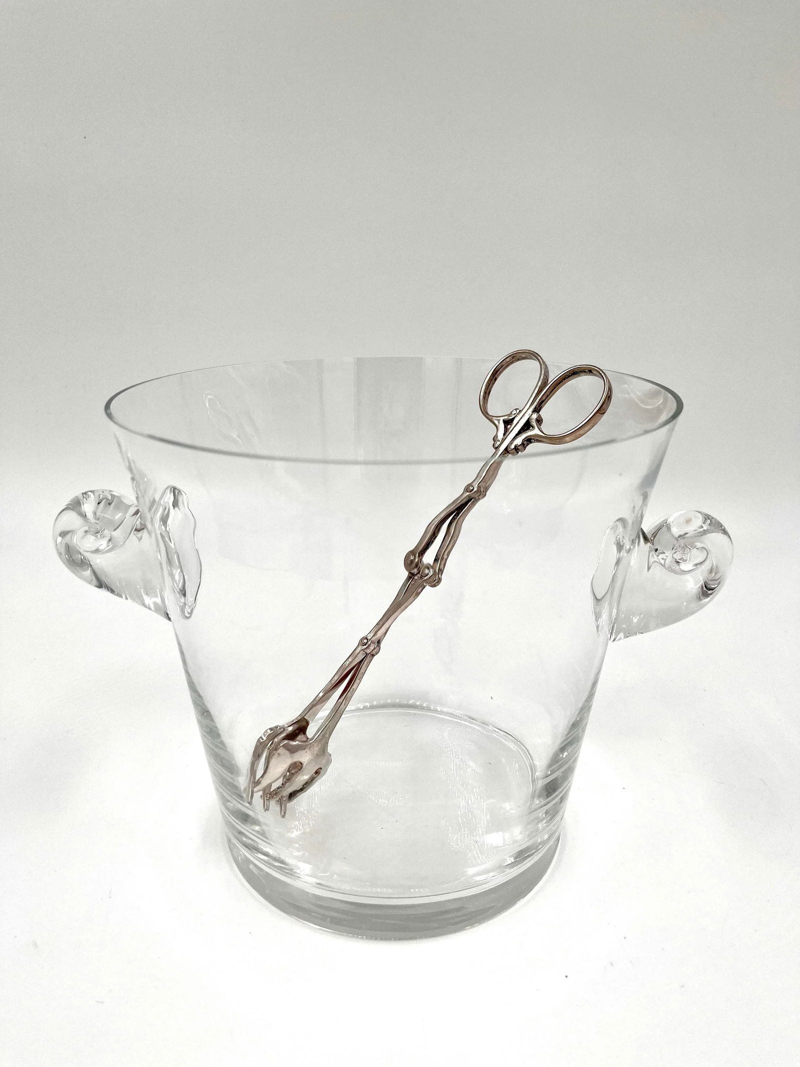 Vintage Eales 1779 Silverplate Articulated Ice/Sugar Cube Tongs Made in Italy - 2