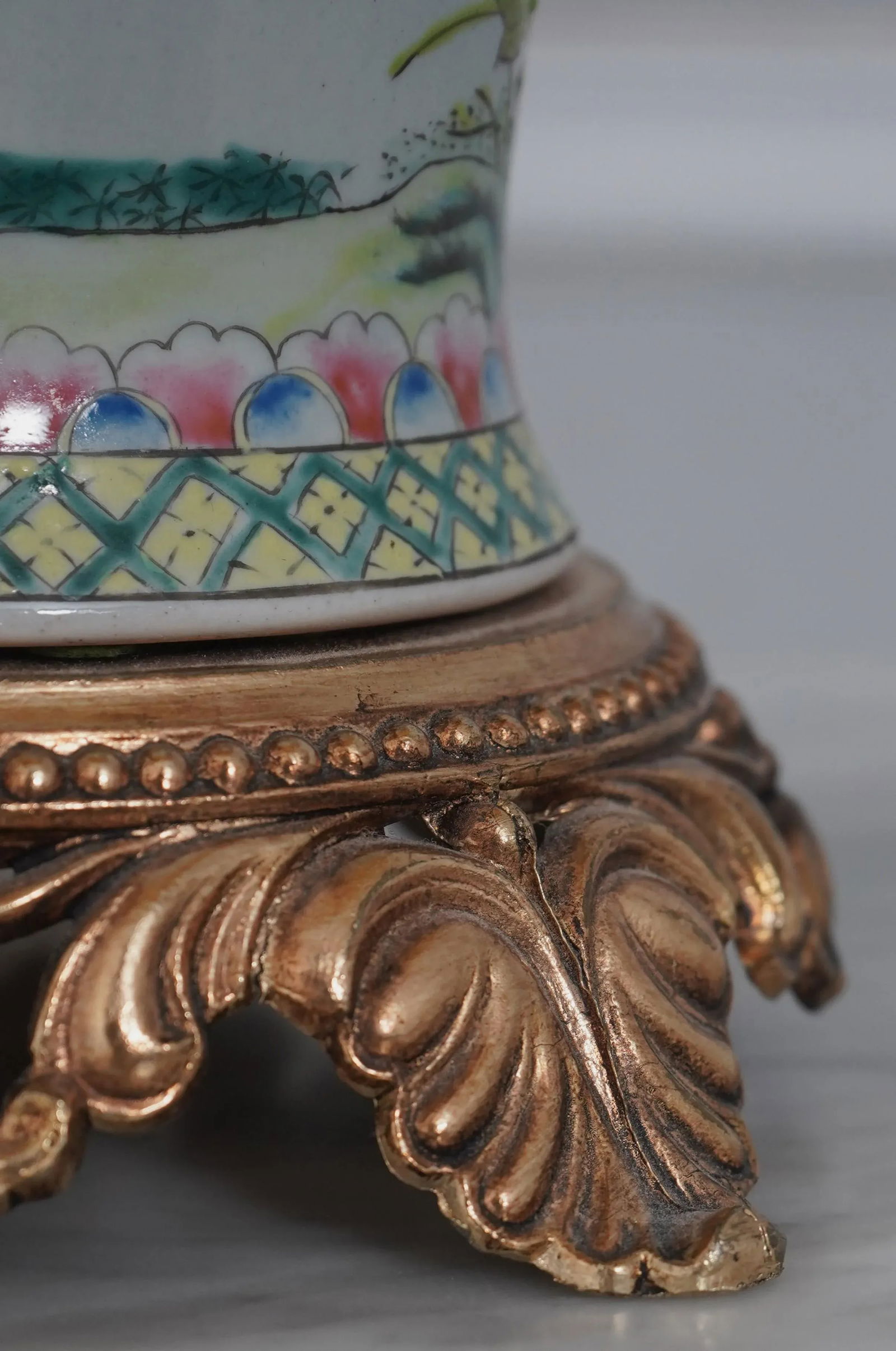 Chinoiserie Porcelain Asian Inspired Table Lamp - 2