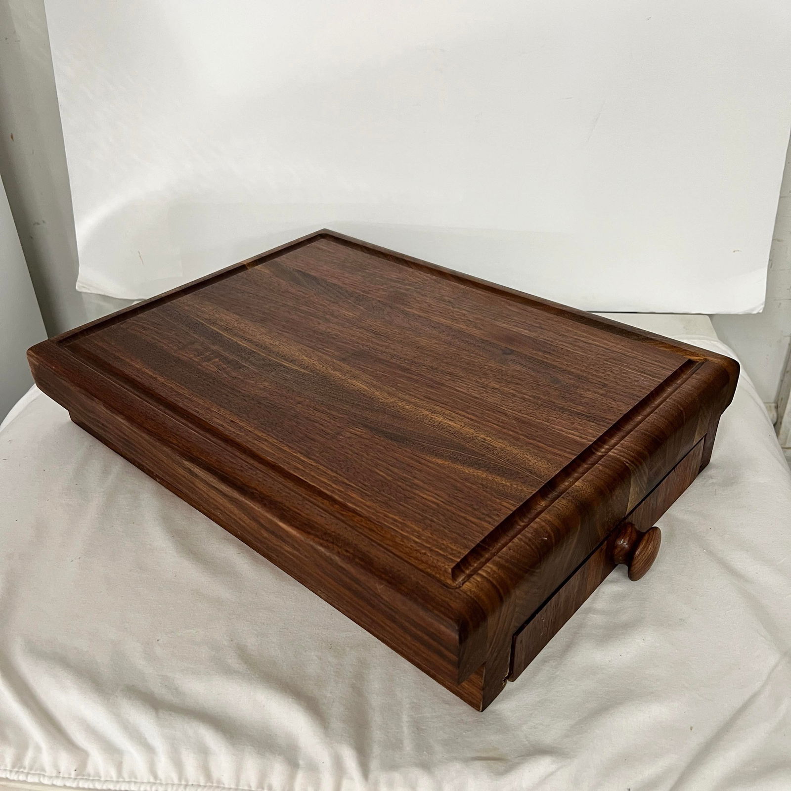 Handmade Walnut Wood Cutting Board With Drawer - 5