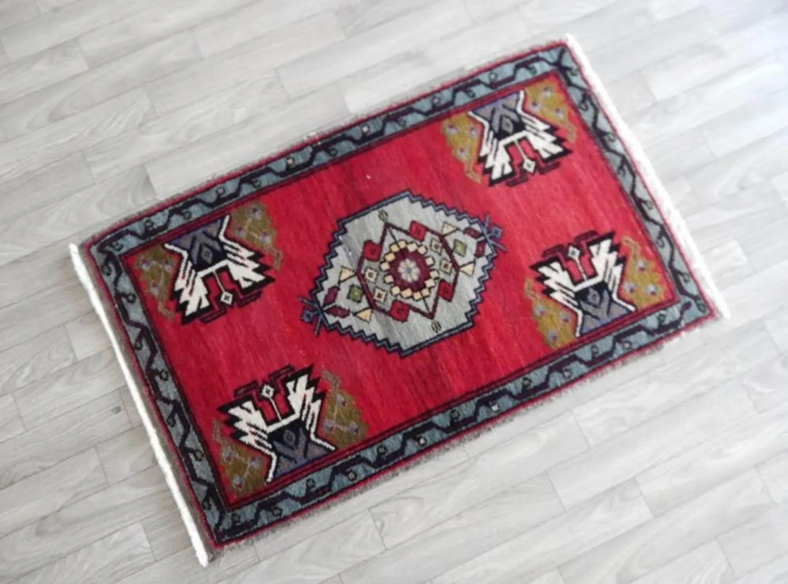 Small Turkish Rug Hand Knotted Distressed Low Pile Area Rug Faded Runner 1"²9"³ Ã - 3