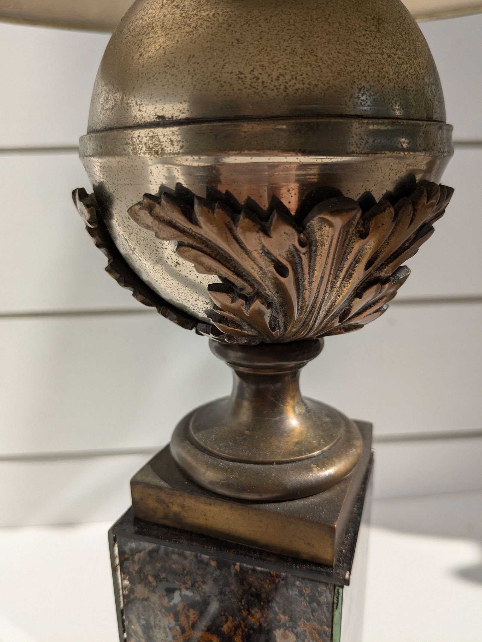 Mid 20th Century Bronze and Marbled Glass Table Lamp - 3