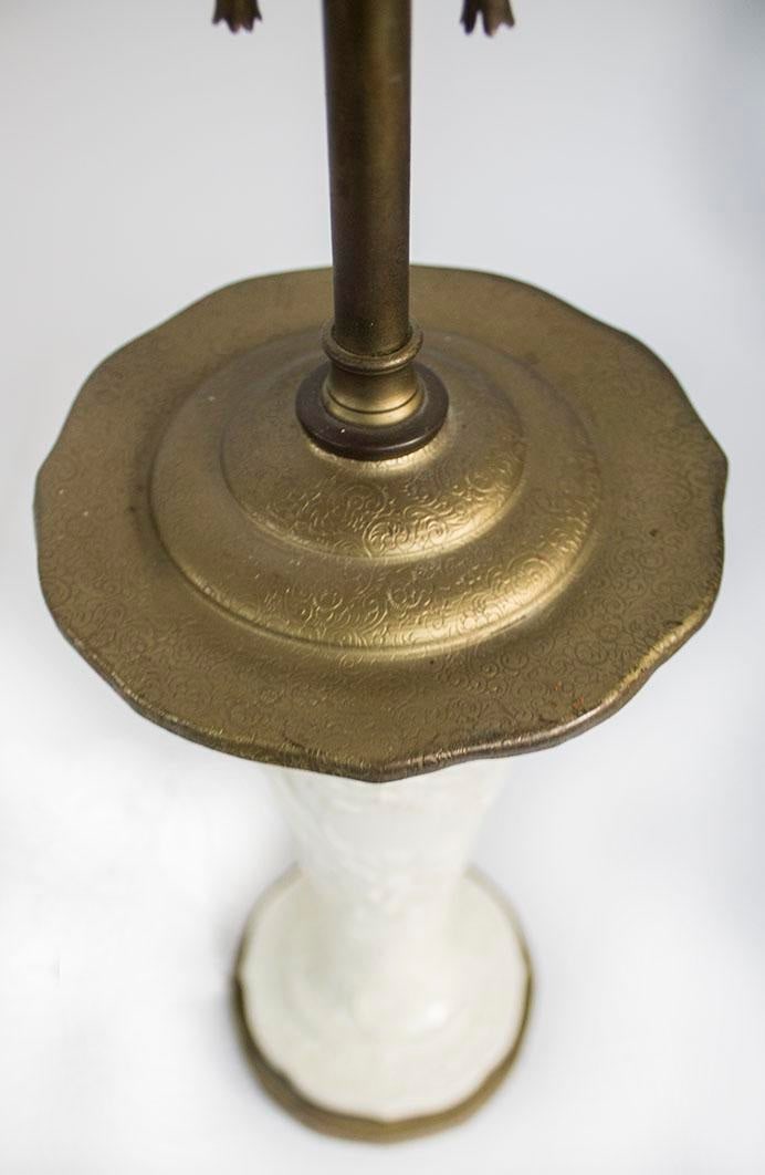 1940s Vintage White Porcelain and Brass Lenox Lamp - 3