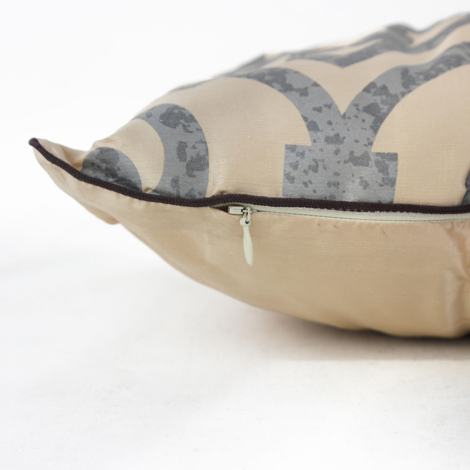 CrÃ¨me Elegant With Silver Scrollwork Lumbar Pillow - 5