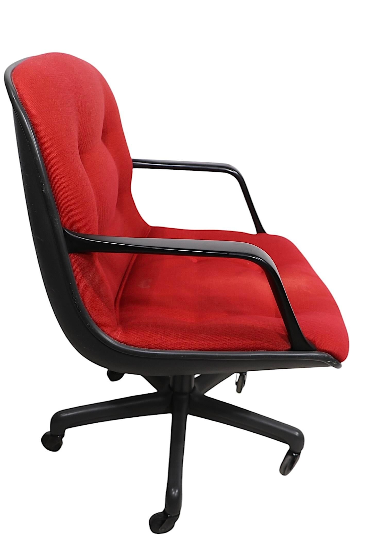 1970s Post Modern Steelcase Swivel Tilt Office Chair - 8