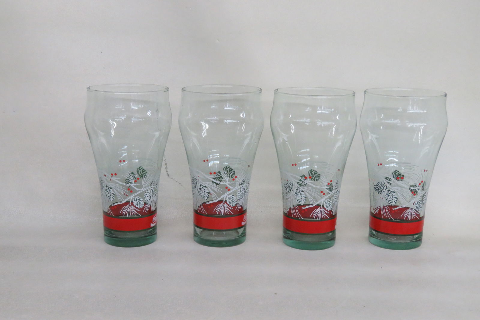 Libbey Coca Cola Christmas Holiday Pine Cone Tumbler Water Juice Cups Set of Four - 2