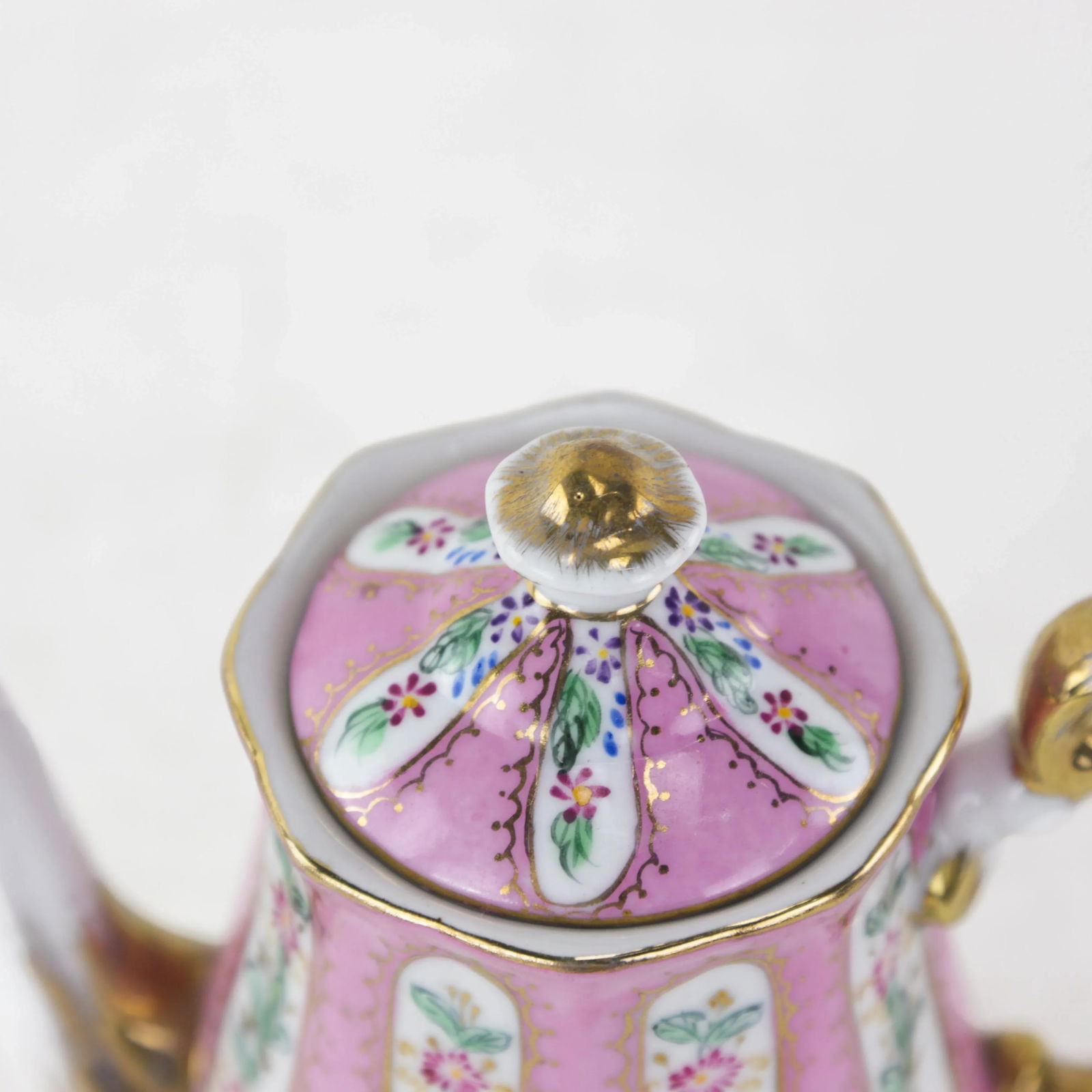 Antique Pink Porcelain Teapot With Gold Accents and Floral Pattern - 10