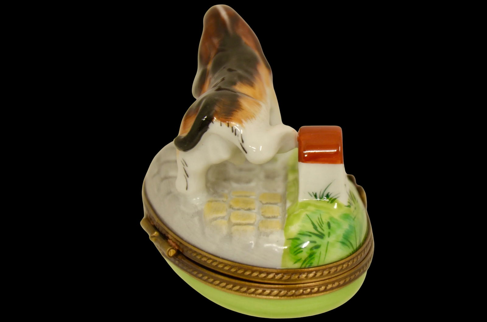 Limoges Dog Escapes to Paris Accent Box - 4