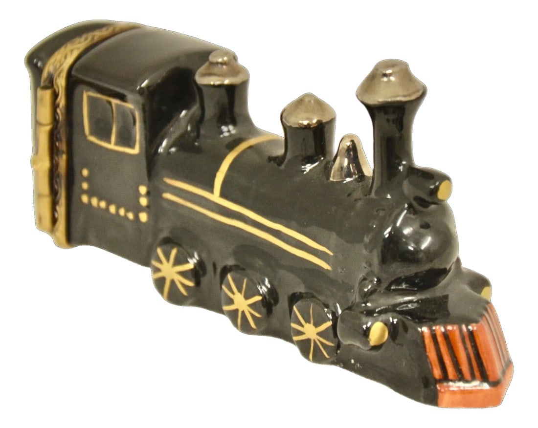 Limoges Train Engine Accent Box (1 of 5)