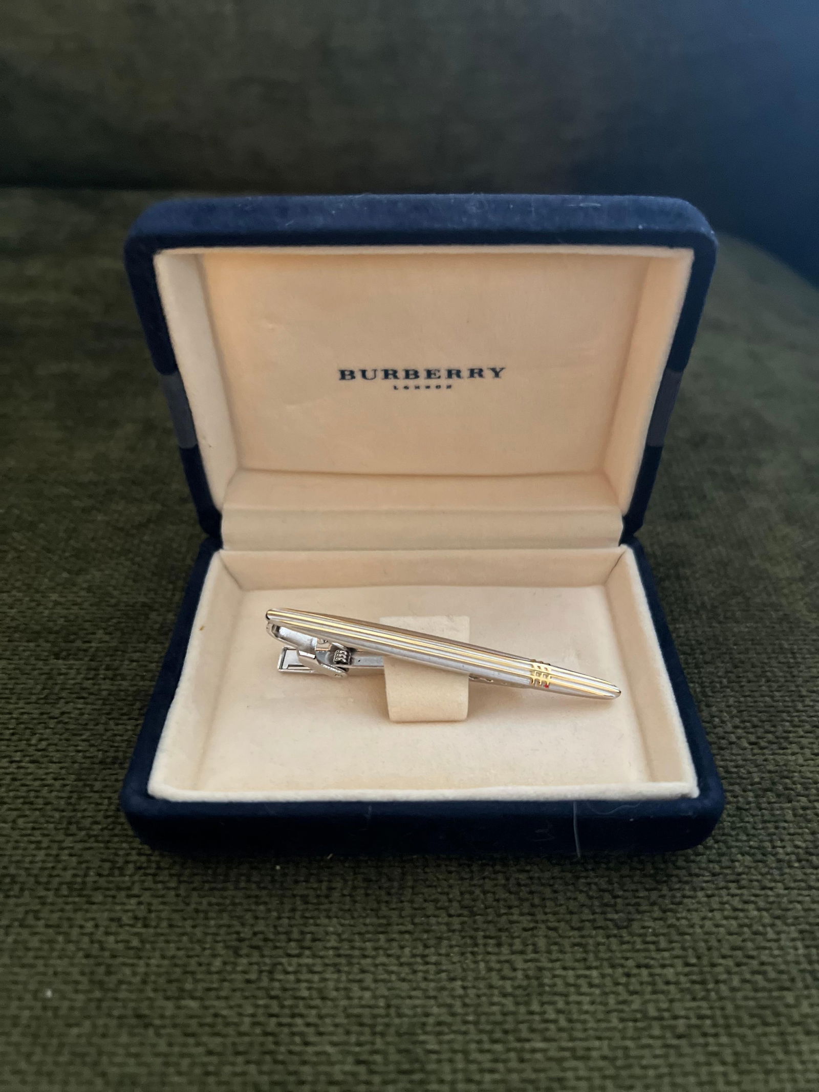 Vintage Burberry Steel & Gold Plate & Tie Clip In Original Case, Circa 1990 - 4