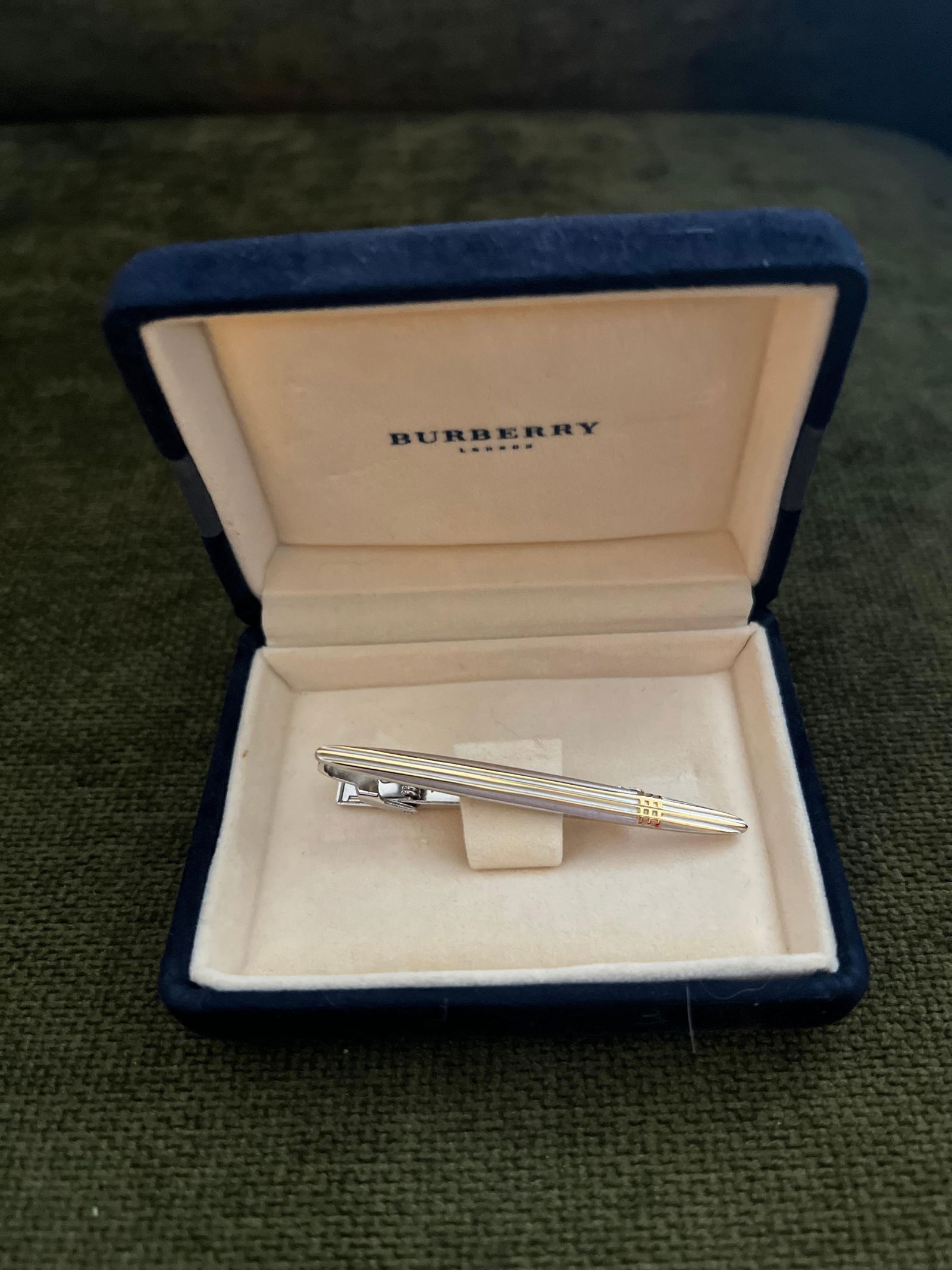 Vintage Burberry Steel & Gold Plate & Tie Clip In Original Case, Circa 1990 - 6