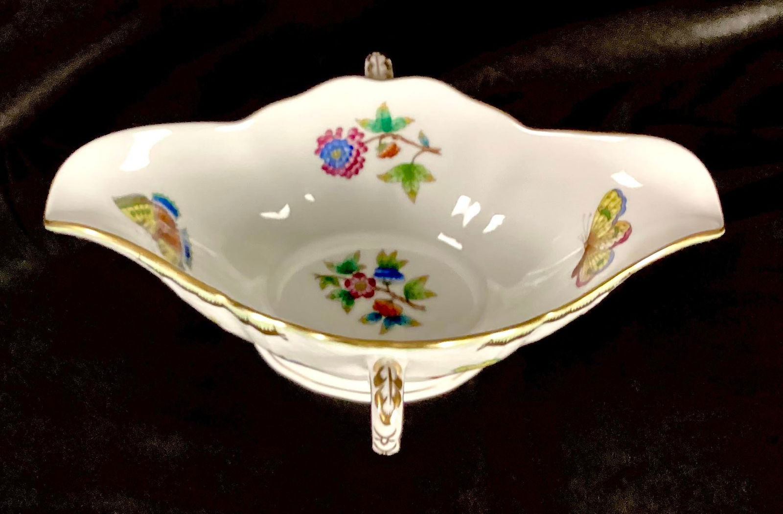 Herend Queen Victoria Gravy Boat - 2