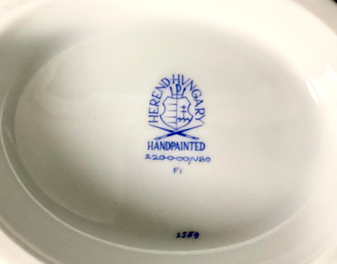 Herend Queen Victoria Gravy Boat - 9