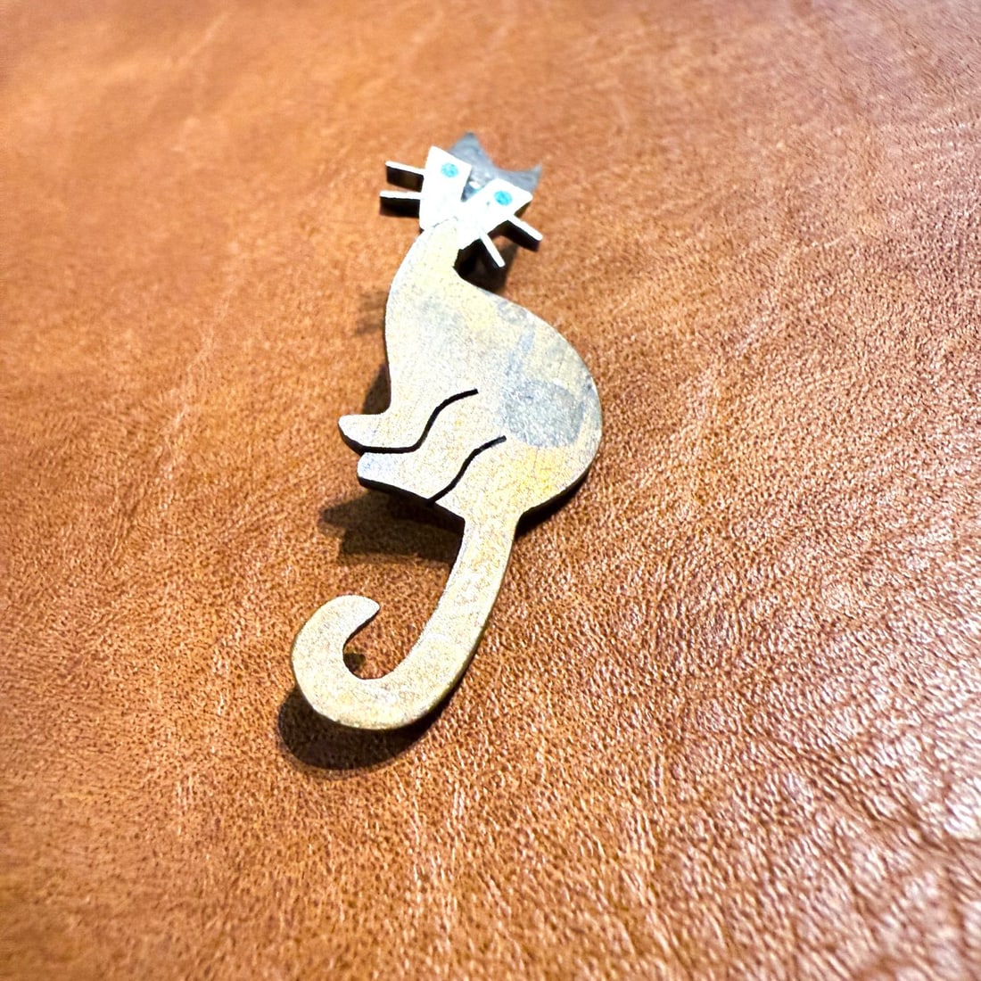 1950s Mixed Metal Cat Pin Chato Castillo Taxco - 4